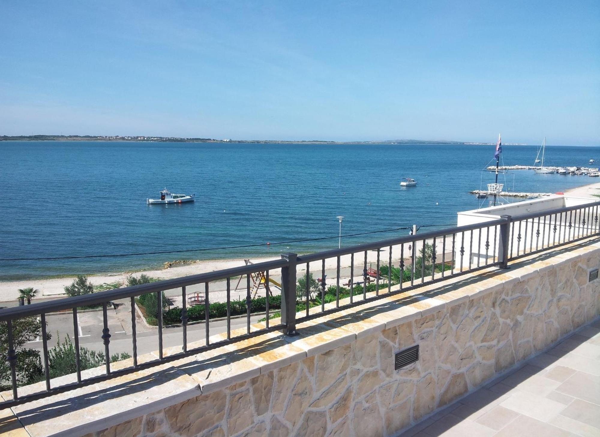 Sea View Apartments Nina Vrsi Habitación foto